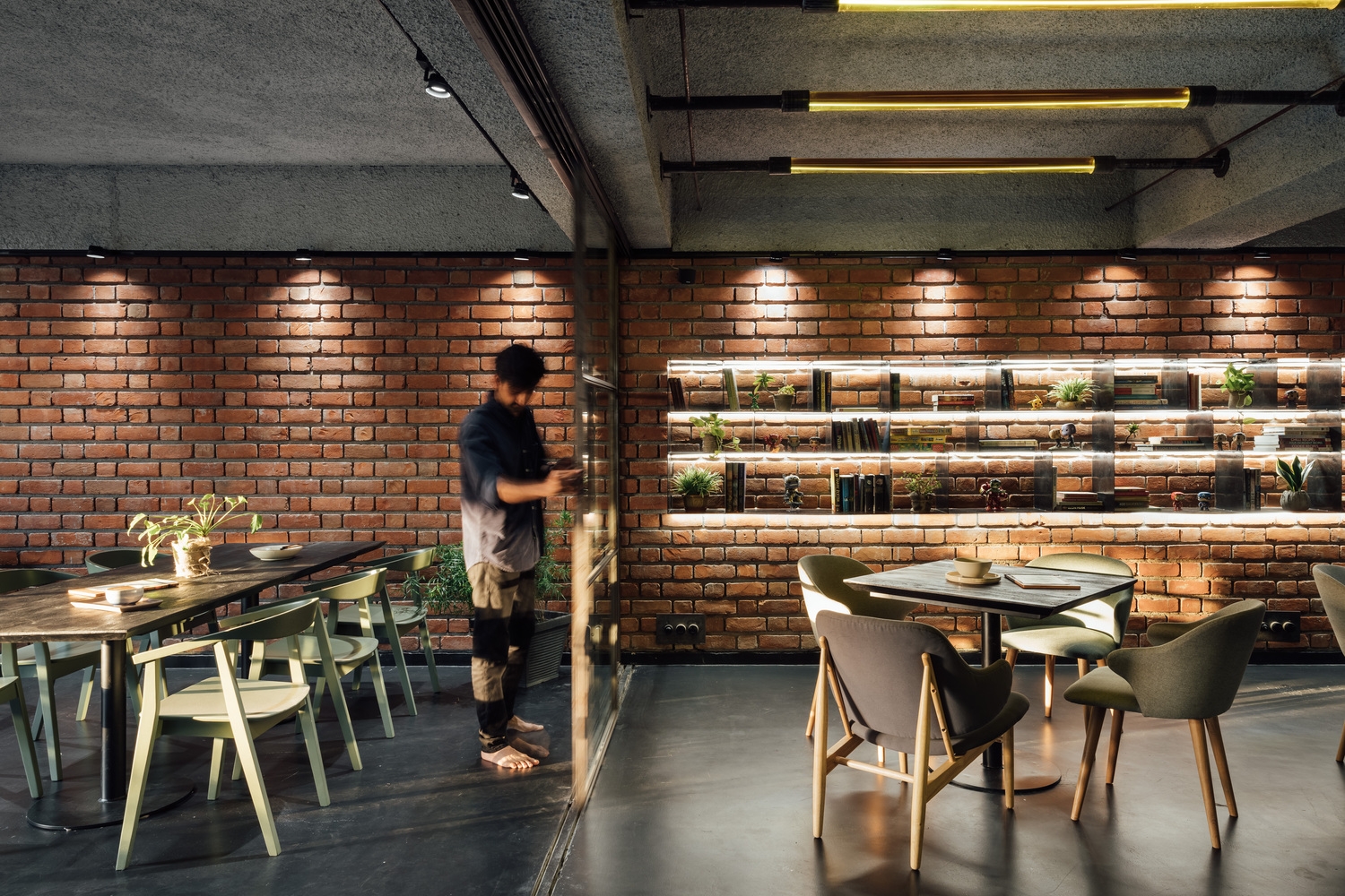 Thiết kế & Nội thất quán cafe: Modernist Coffee