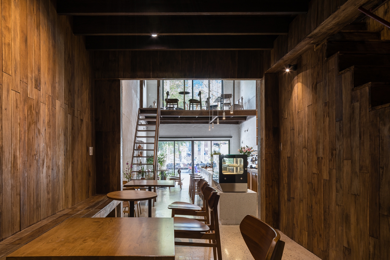 Thiết kế Quán cafe: Adiuvat Coffee Roaster Qui Nhơn